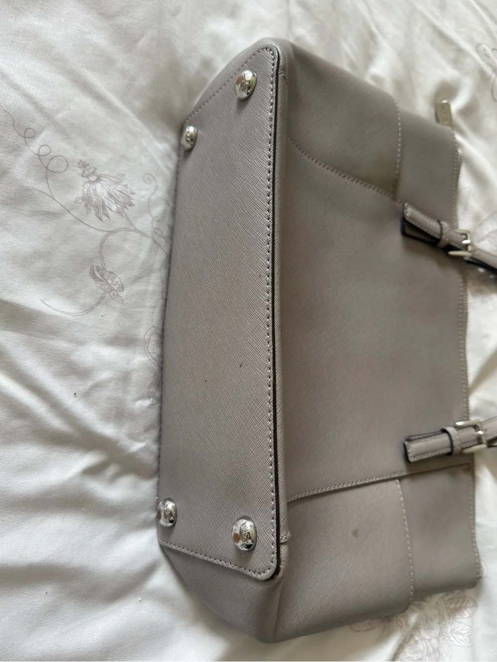 Michael Kors clean light